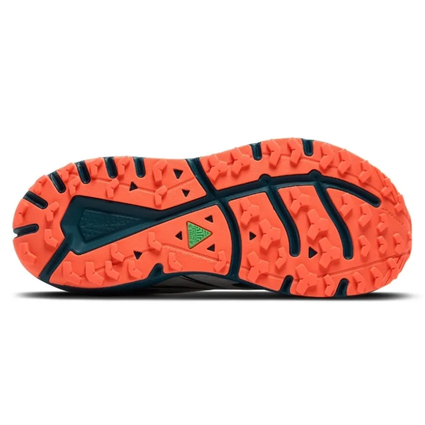 Calzado trail running Brooks Divide 5