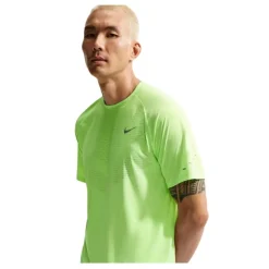 Camisetas manga corta Nike M Nk Dfadv Stride Ss Top