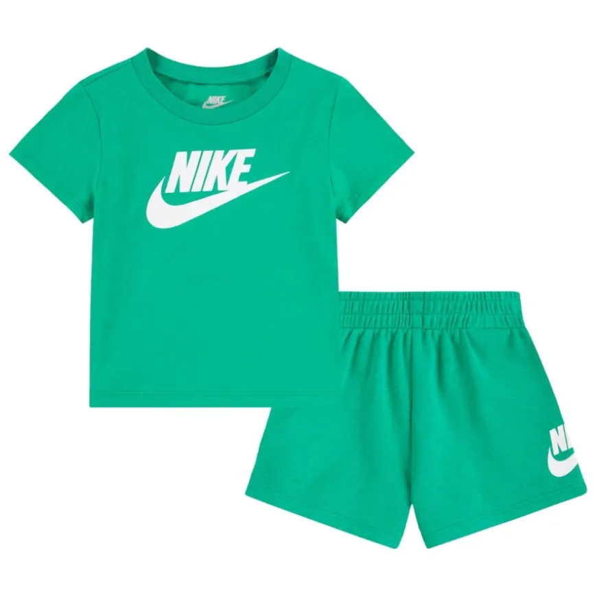 Conjuntos Nike kids Club Tee & Short Set