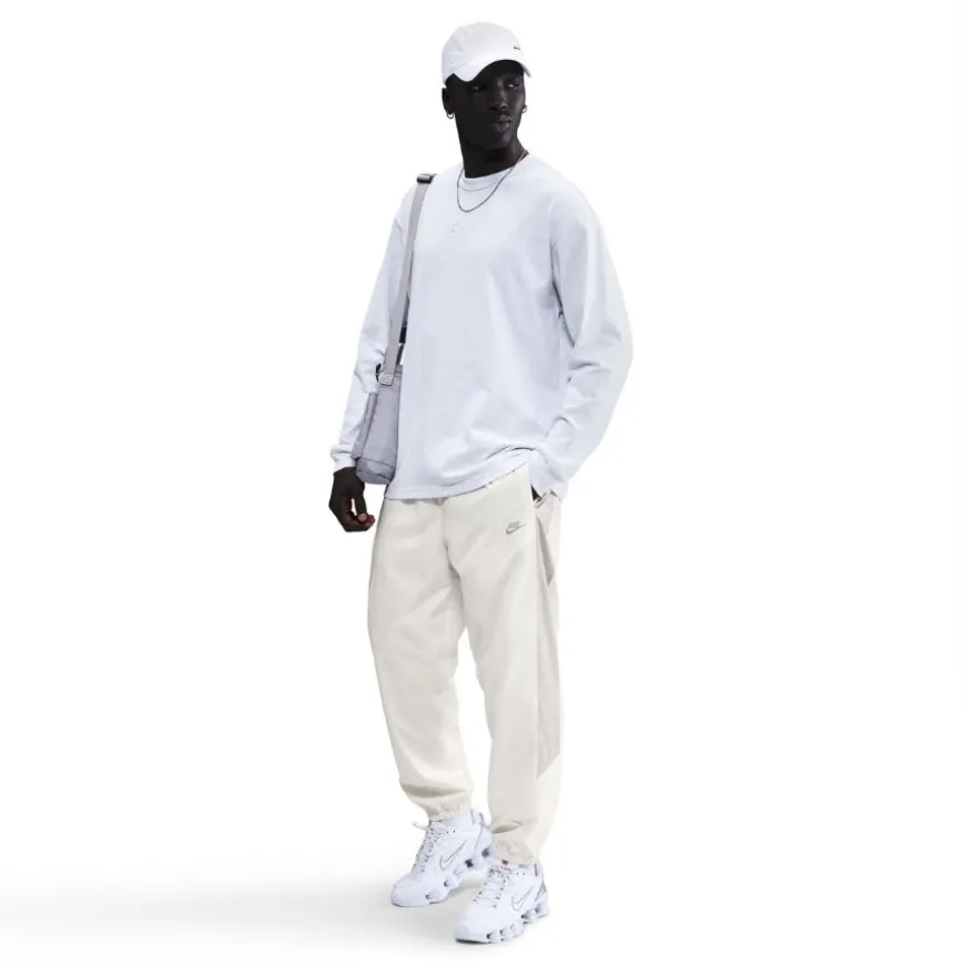 Pantalones chándal Nike M Nk Wr Lnd Pant 26