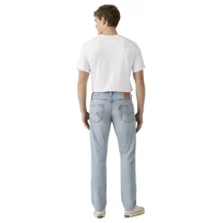 Pantalones tejanos Levis 502 Taper Iceberg Cool