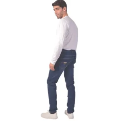 Pantalones tejanos Privata Cro
