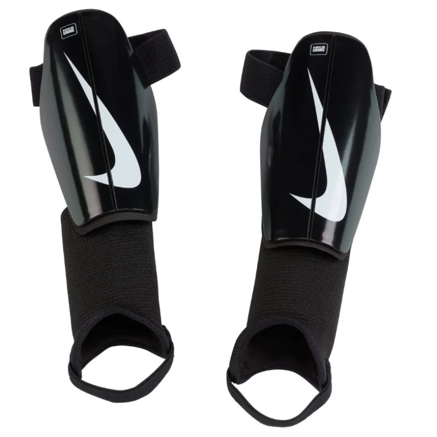 Protecciones Nike Y Nk Chrg Grd Su23