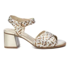 Sandalias Carmela 16219201