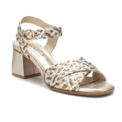 Sandalias Carmela 16219201