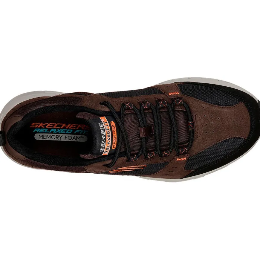 5022 Skechers Oak Canyon