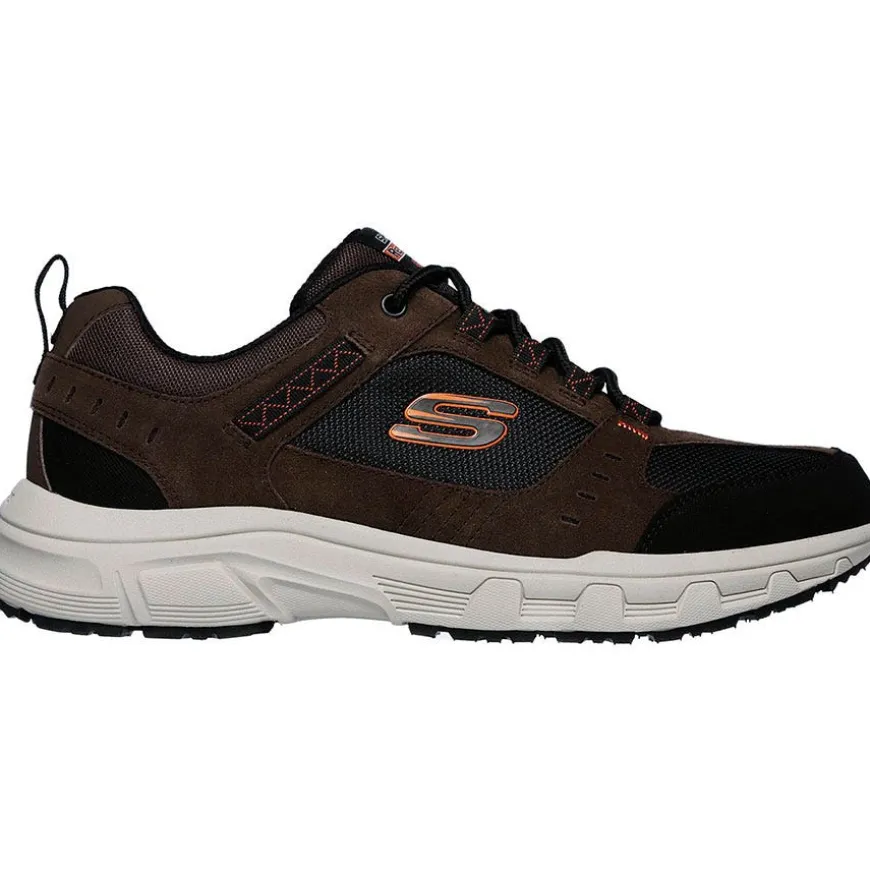 5022 Skechers Oak Canyon